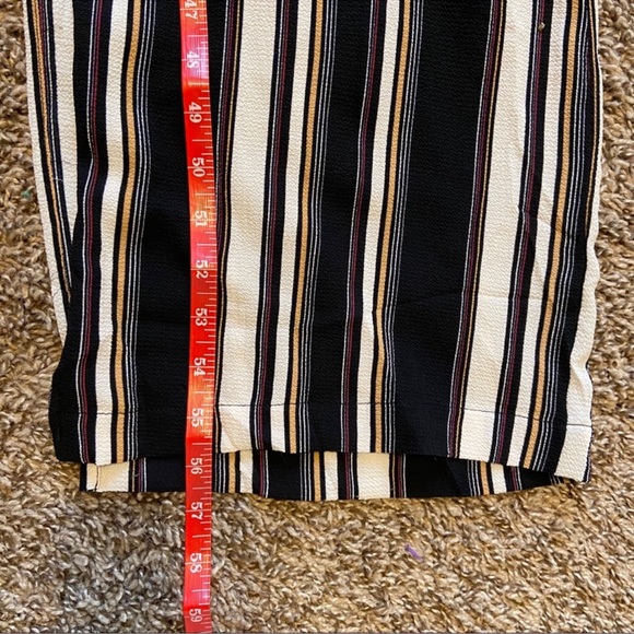 Monteau jumpsuit with pockets - Picture 6 of 8